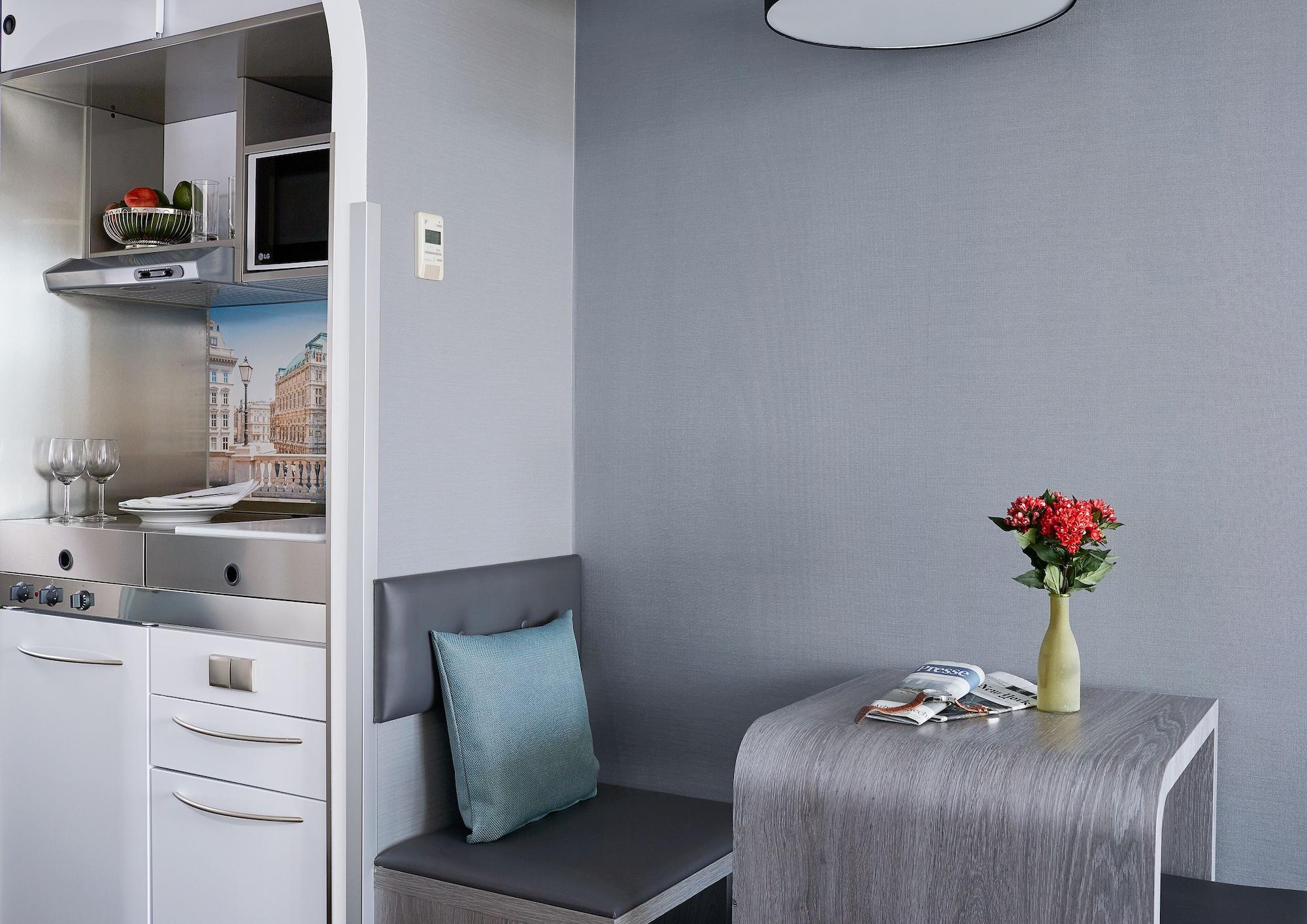 Living Hotel Kaiser Franz Joseph Vienna Exterior photo